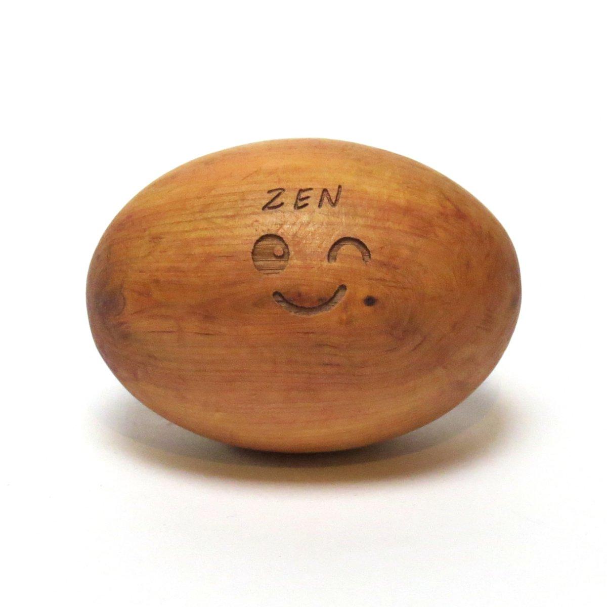 Galet anti-mites textiles en bois de cade zen