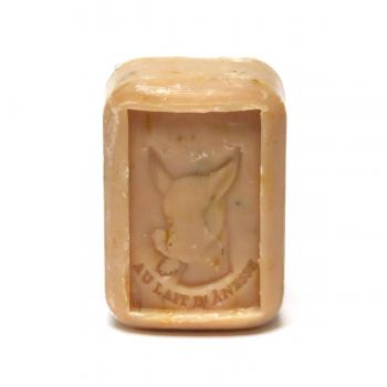 Savon au lait d'ânesse parfum rose et  Géranium